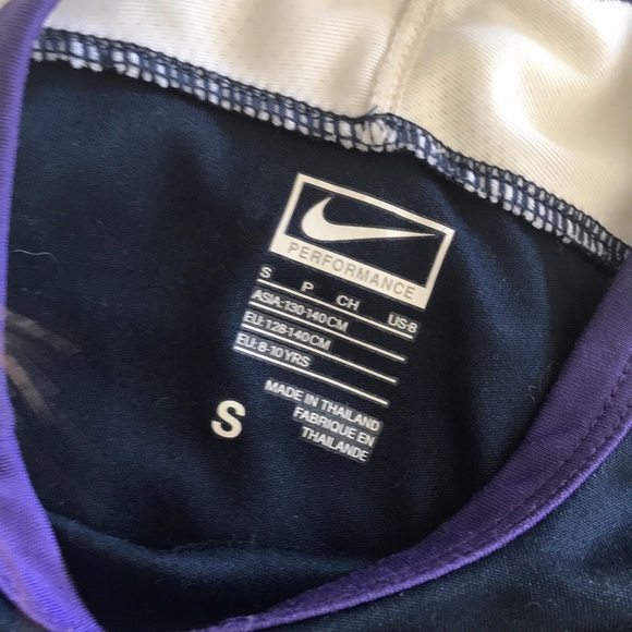 Nike T-shirt/Jersey - Picture 3 of 3